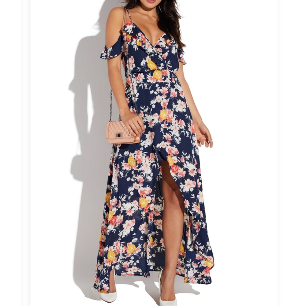 Paradiso Casual cold shoulder floral maxi dress
